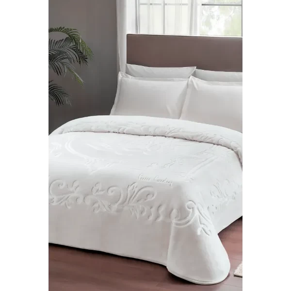 Batanije, 220x240cm, Pierre Cardin, Sampanya